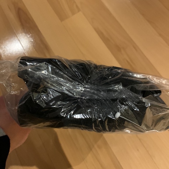 NWT Black Vertical Impact Insulated Lunch Bag - Picture 6 of 11